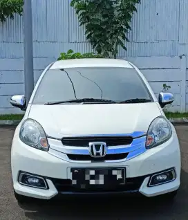 Mobilio E cvt 2015 NEGO