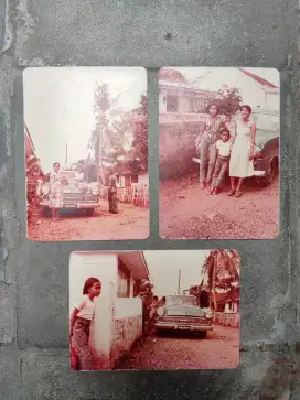 Borongan Foto Jadul Keluarga Bandung Dengan Mobil Opel Kapitan 1960an