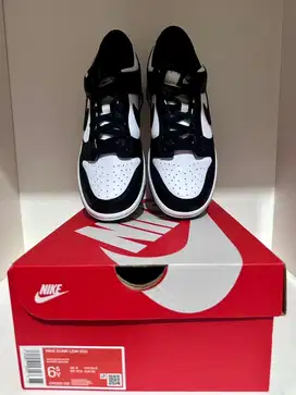 Sepatu Nike Dunk Low Panda