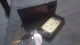 Handphone flagship samsung s20 eks bts, one piece