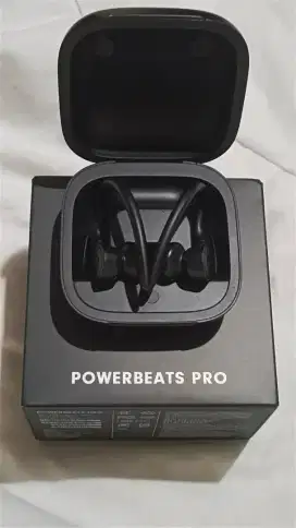 powerbeats pro warna hitam