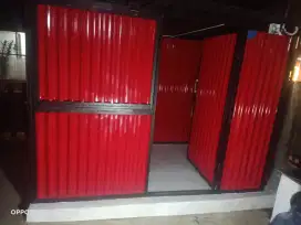 Booth container