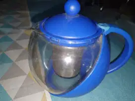 Teapot kaca ada saringan  bekas