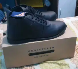 Sepatu Brodo Formal Pria - Ventura Full Black Size 43