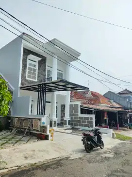 Di jual cepat rumah di sentul city