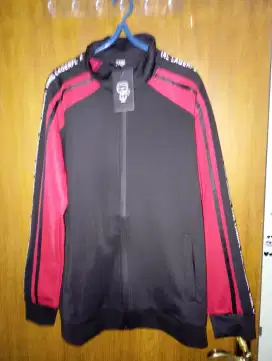 JAKET KARL Import cakep size M ld 105-110