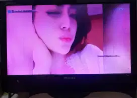 TV LED TOSHIBA 19 HDMI Hitam Minus