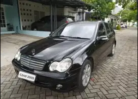 Mercedes C240 Sport W203 Tahun 2005