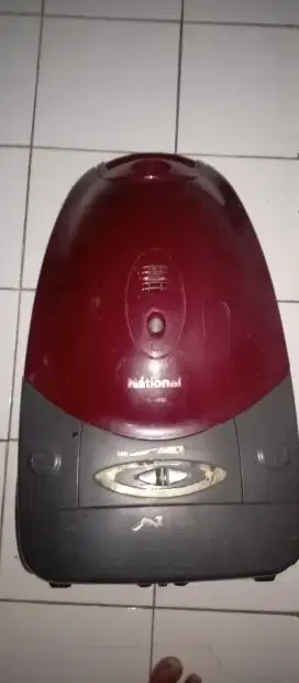 Vacuum cleaner merk Nasional