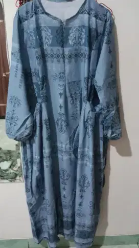 Baju gamis premium tidak mudah lecek bahan adem jahitan rapih.