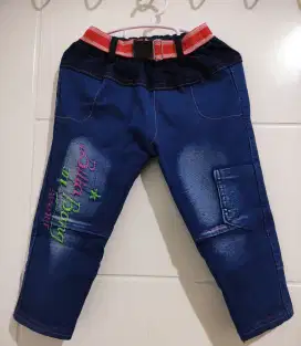 Celana jeans panjang anak cowok setaun