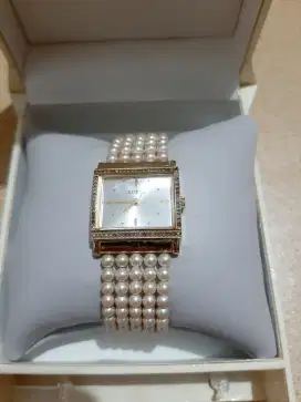 Jam tangan merk Guess ori