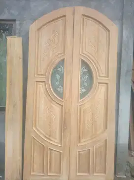 Pintu kusen .bahan kayu jati dan mahoni