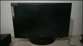 TV LG 32 inchi masih bagus