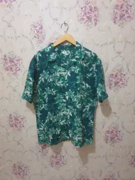 Mulus .authentic baju kemeja uniqlo size L