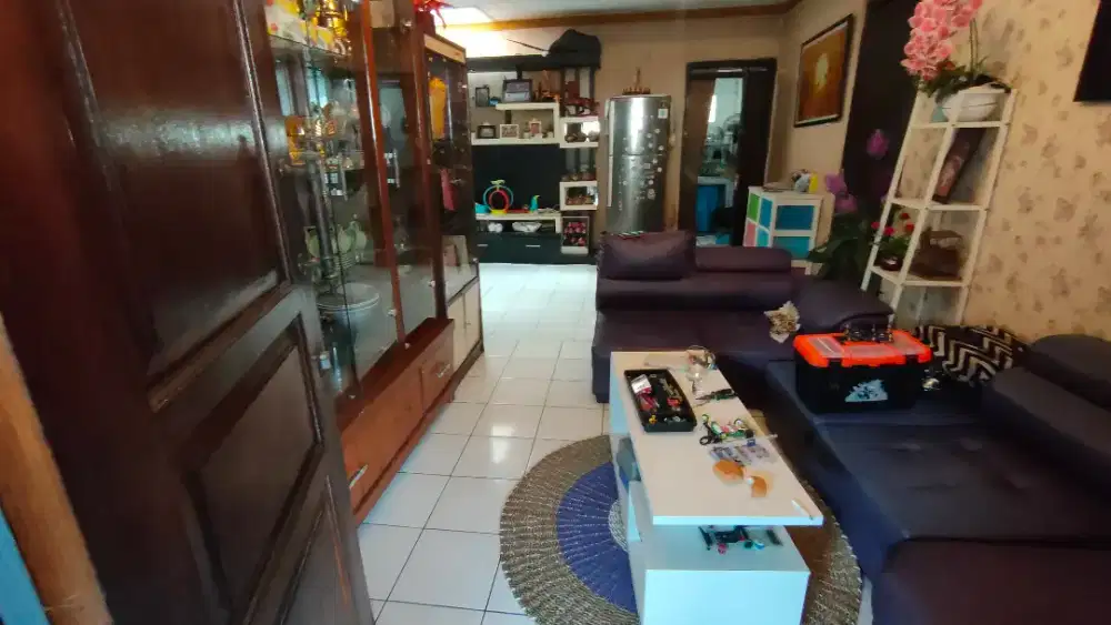 Jual rumah lokasi di komplek parmindo cijerah