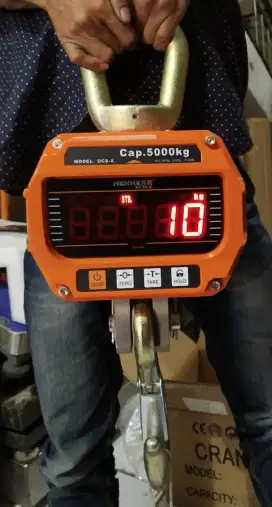 Timbangan digital gantung 5 Ton Awet Murah Tera Baru Original Henherr