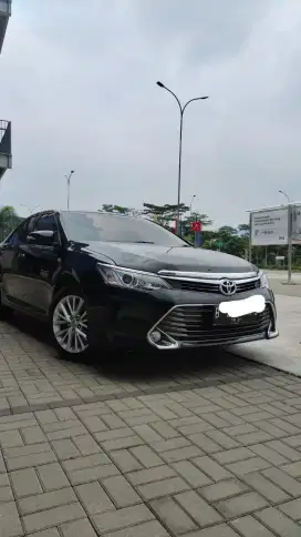 Toyota Camry V AT 2016