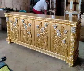 Bufet ukir bufet pendek material jati perhutani warna finihsing gold