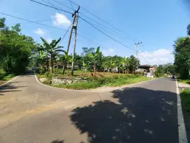 Tanah  dekat kampus II UM posisi pojok 14x17 Lesanpuro Kota Malang