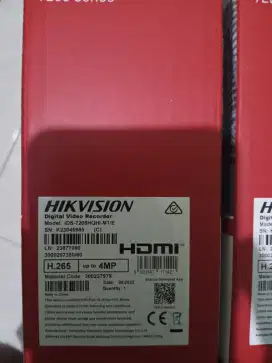 DVR Hikvision iDS-7208HQHI-M1/E