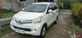 Di jual Daihatsu xenia th 2013