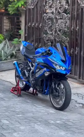 zx25r blue candy