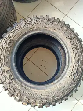 Dijual Ban Untuk Off Road