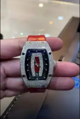 Jam tangan Richard Mille for women with diamond berlian.