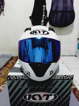 Kyt R10 Like new mulus tanpa baret