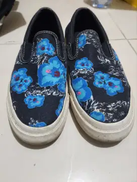 Converse sepatu
