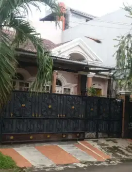 Rumah Siap Huni  Bebas Banjir dekat tol di Nusa Loka BSD City