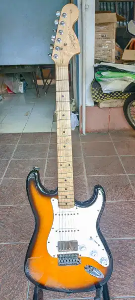 Squier Affinity Stratocaster HSS MIC 2018