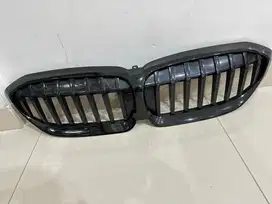 Grill dual slats BMW G20 black glossy M3 style series 3 original