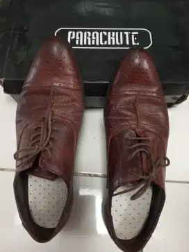 Sepatu Kulit Parachute ORI Coklat size 43