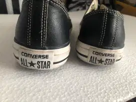 Converse kulit original