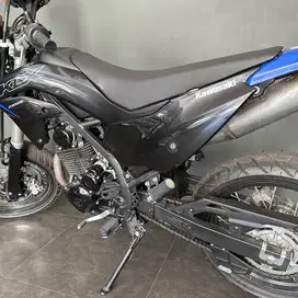 KLX 230SM ISTIMEWA