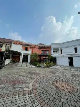 Rumah siap huni di pondok cabe