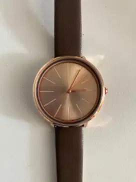 Jam tangan merek Mikimomo
