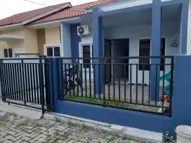 Dijual Rumah dalam komplek