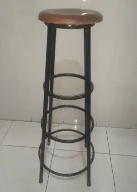 Bangku dudukan tinggi 90cm