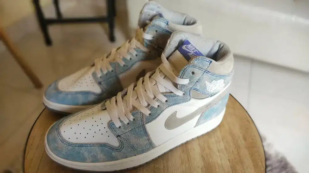 Nike AJ 1 High Hyper Royal Denim