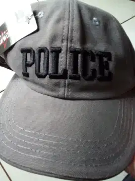 Topi Police berkualitas