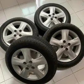 velg yaris R15 Ring 15 pcd 100