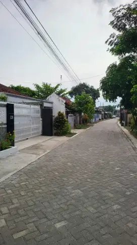 Tanah dijual Kepatihan 340 m2