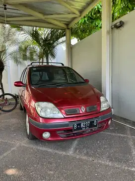 Renault scenic solar diesel