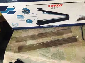 Mesin press plastik merk Joyko