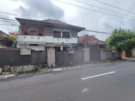 Dijual Rumah LT 400 m2 Di Jalan Utama Denpasar Utara Cocok Untuk Usaha