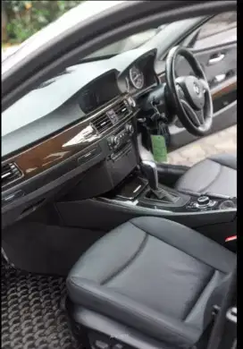 Bmw320i e90 lci thn 2011