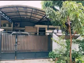 Dijual Rumah Taman Royal 3 Cipondoh Tangerang